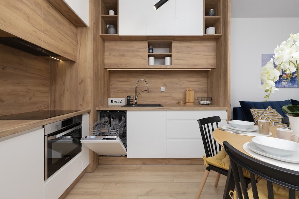 Gdańsk Nowa Letnica Apartment by Renters