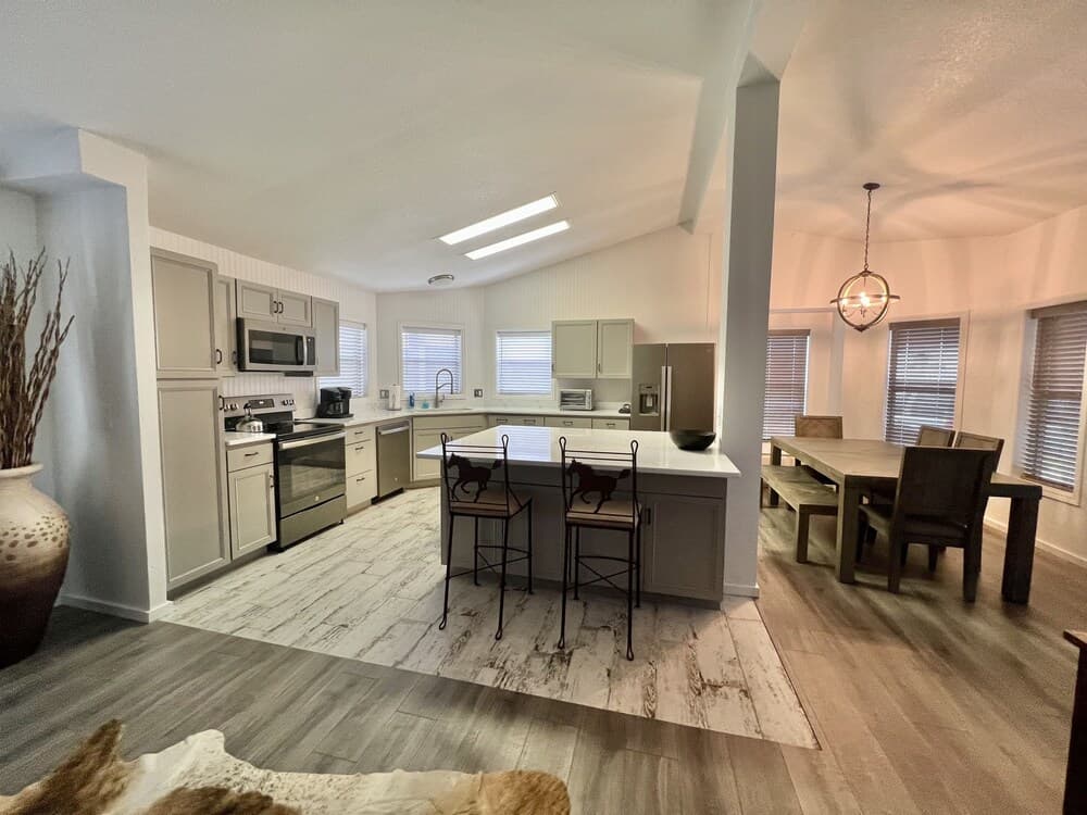 Black Tree Resort - The Ranch House