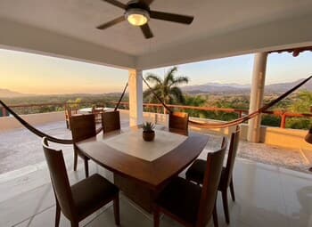 Penthouse con Vista al Mar