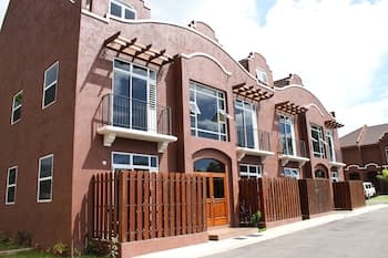 The Guest Apartments at Border Crossings