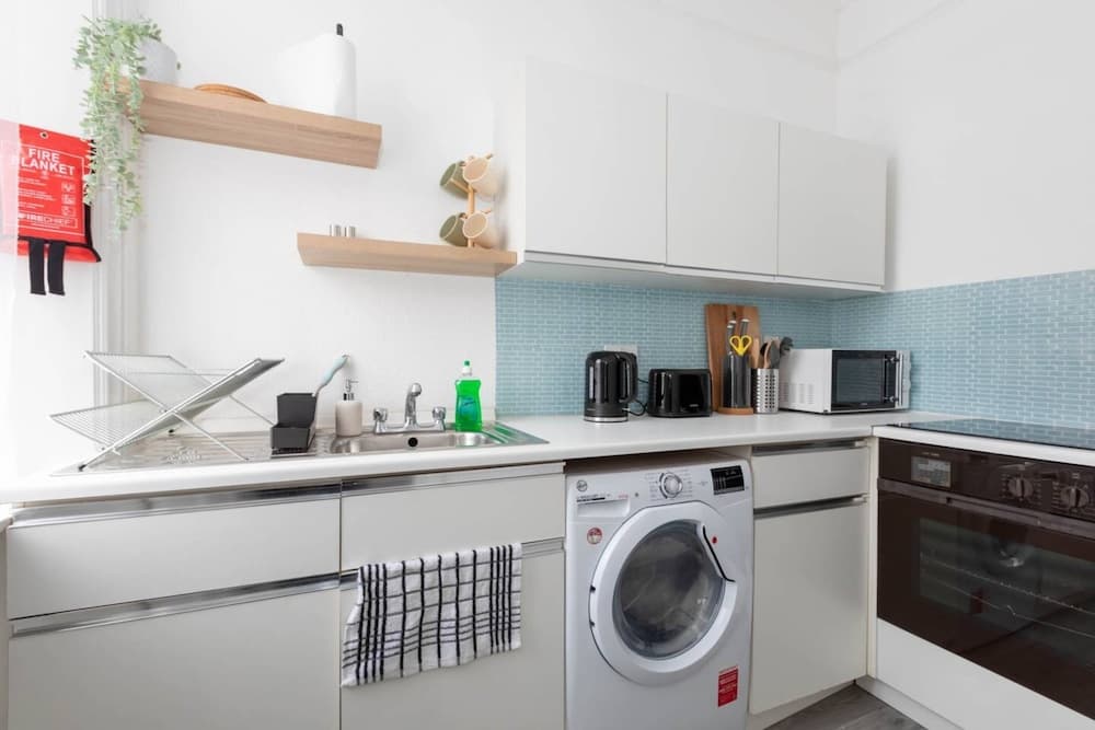 Peaceful and Light 1 Bedroom Flat in Kilburn