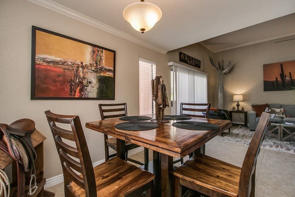 2 Bdrm Vacation Condo In Old Town Scottsdale!