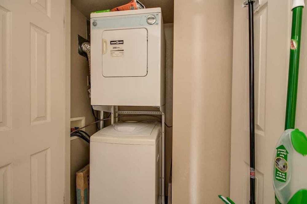 2 Bdrm Vacation Condo In Old Town Scottsdale!