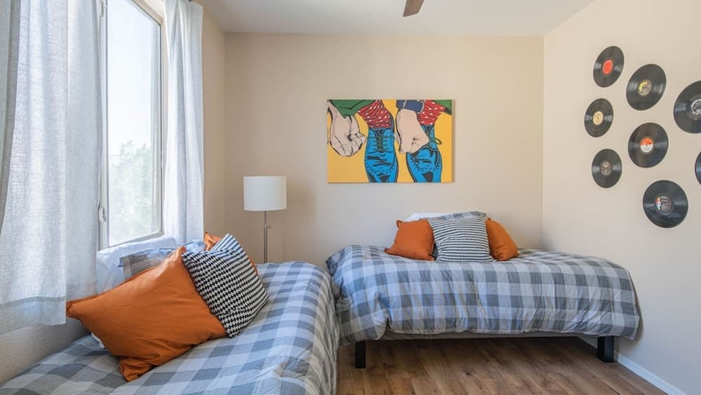 Stylish Cave Creek 3 Bdrm Vacation Home!