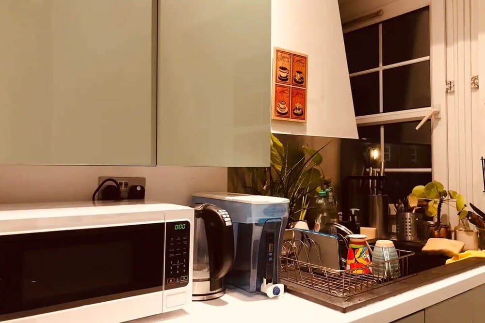 Stylish and Light 2 Bedroom Flat in Bethnal Green