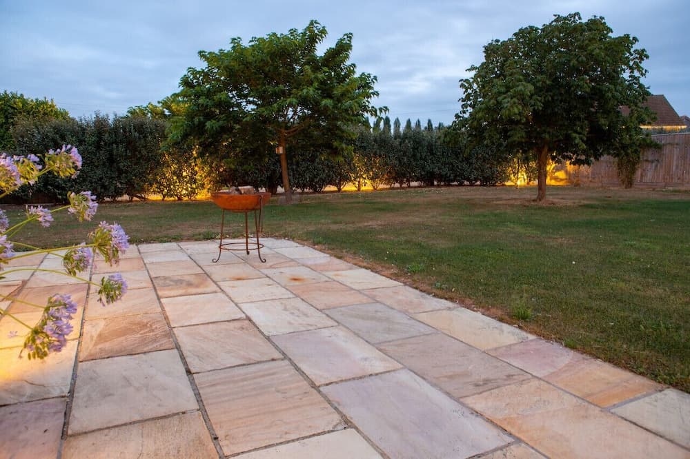 Moonlight Barn in Oxford