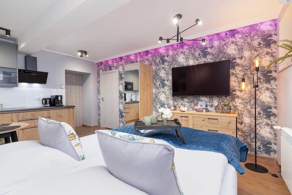 Kielecka Studio With Bathtub by Renters