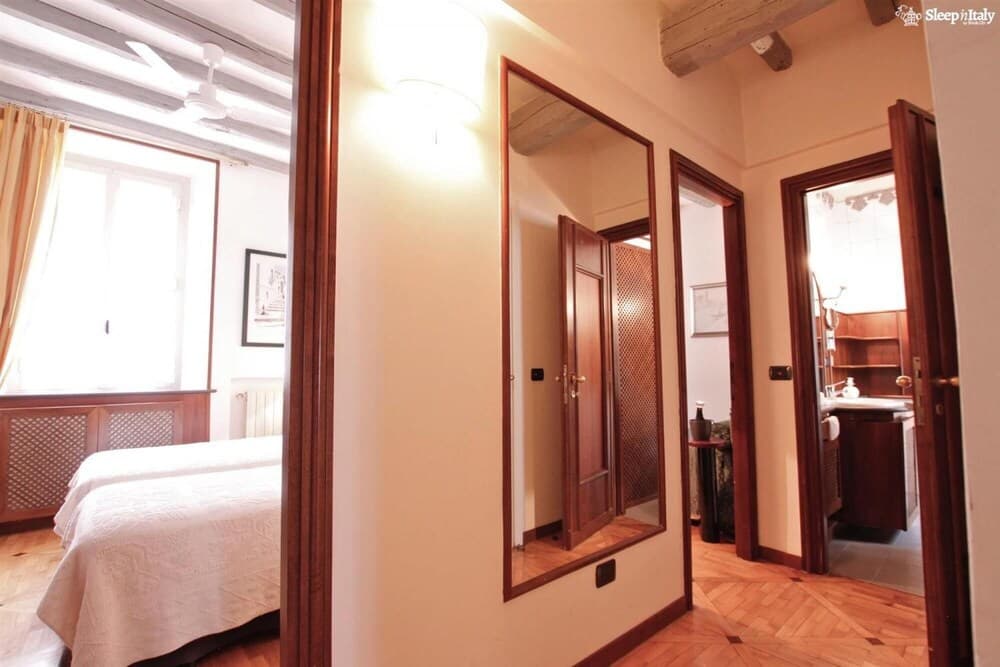 Greci in Rome With 3 Bedrooms and 3 Bathrooms