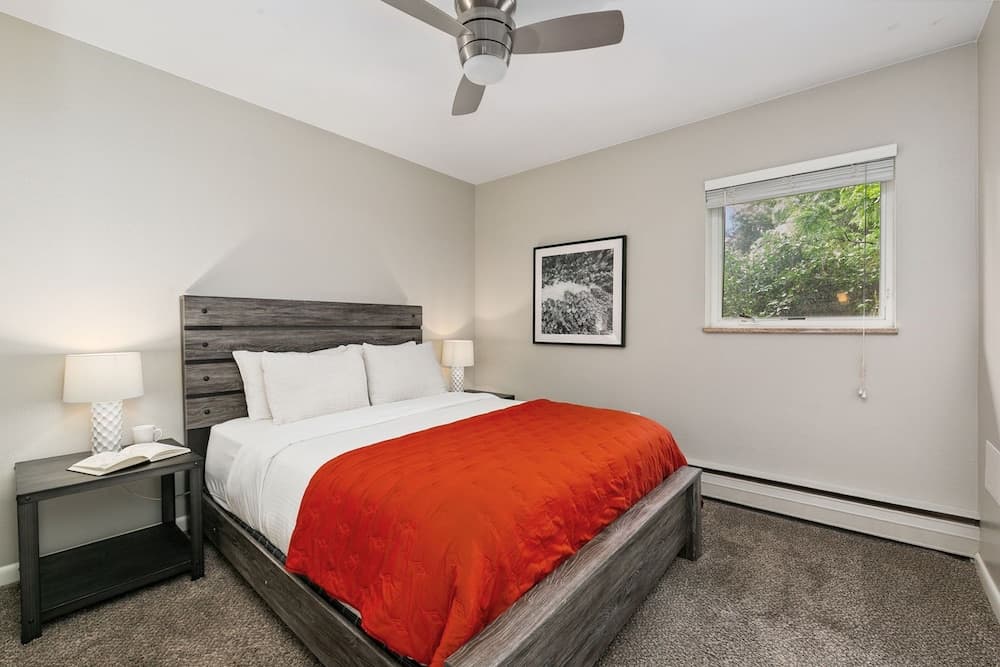 Terra Cotta Suite | Cozy Spot in Old Town FoCo