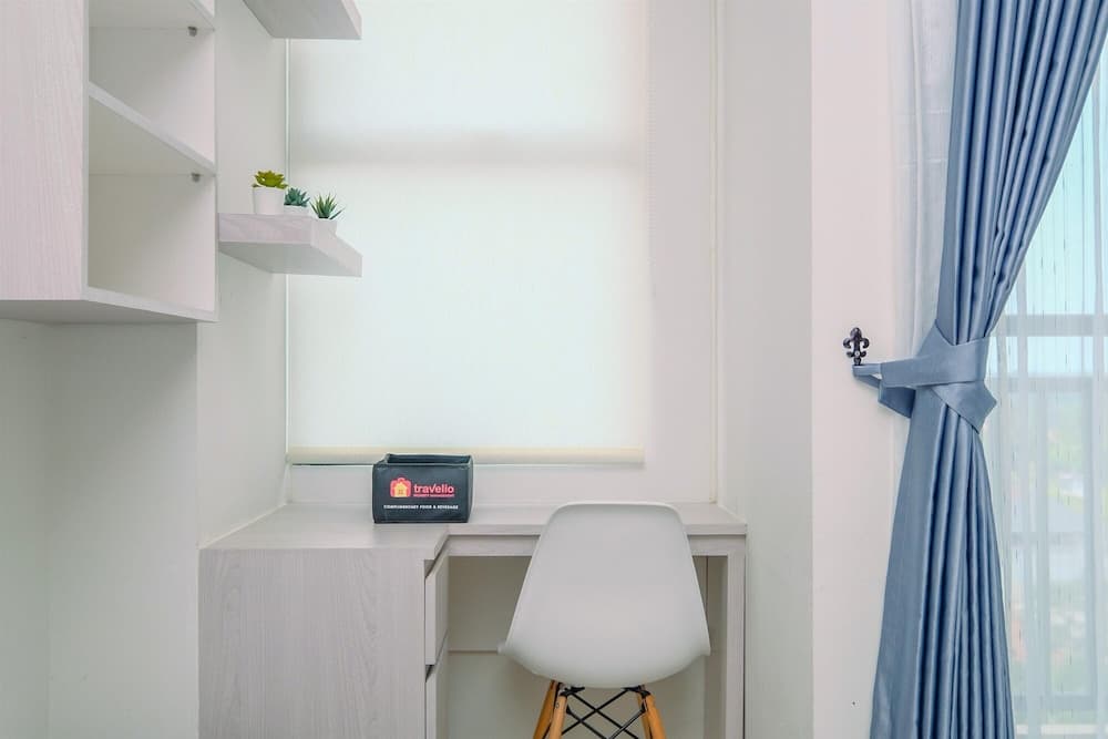 Good Deal Studio Apartment At Transpark Cibubur