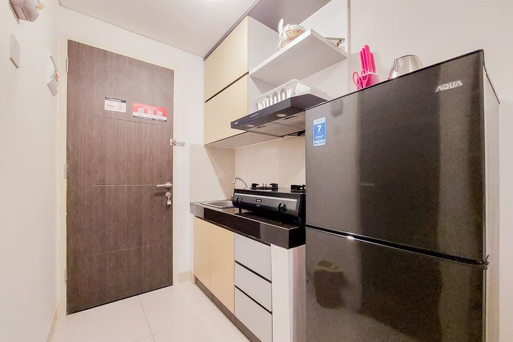 Nice And Simple Studio Room At Serpong Garden Apartment