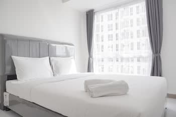 Restful 2Br Tokyo Riverside Pik 2 Apartment