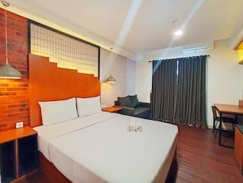 Fancy And Comfortable Studio At Mataram City Apartment