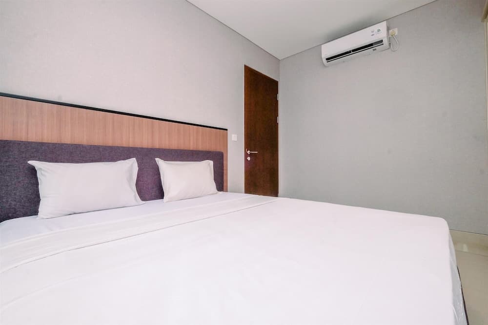 Nice And Strategic 1Br At Ciputra World 2 Apartment