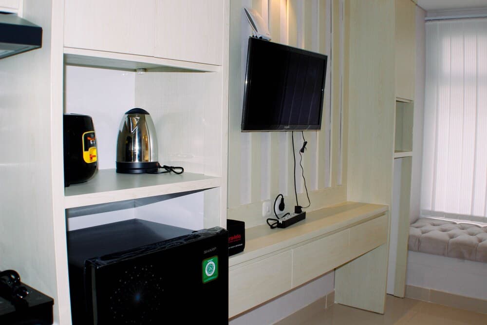 Simple And Cozy Studio Room At Pollux Chadstone Apartment