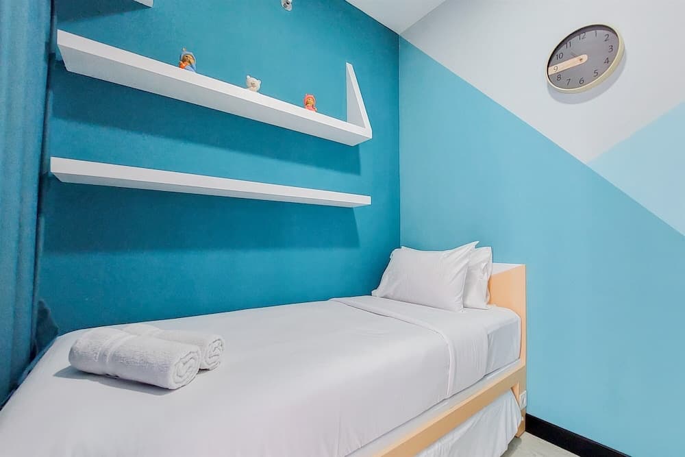 Scenic And Comfortable 2Br Apartment M-Town Residence