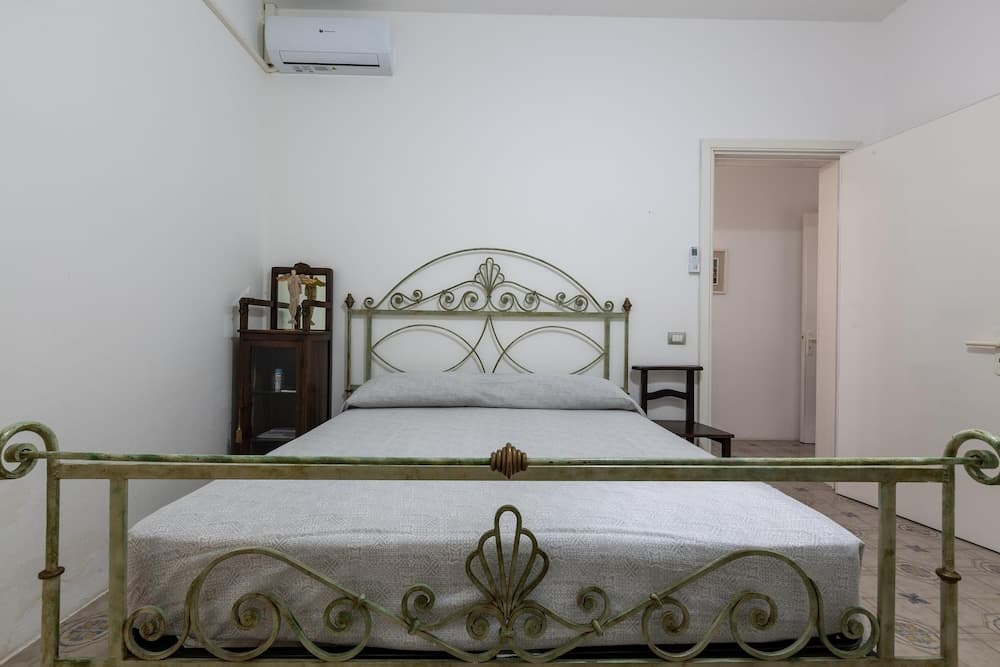 3137 Villetta Velia by Barbarhouse