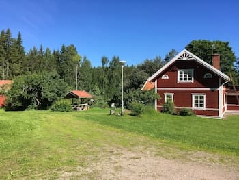 Amazing Country House Forest and Ocean Near