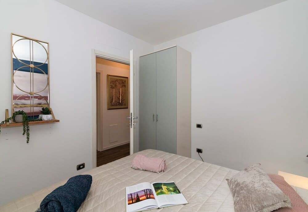 Porto Letizia Orchidea 2