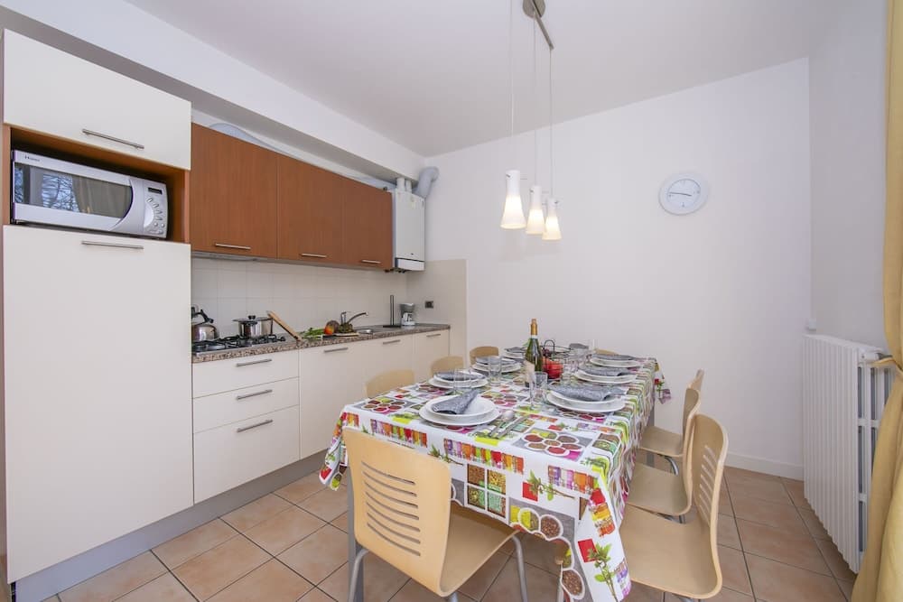 Porto Letizia Iris 1