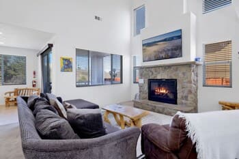 1798-maple Ridge View 3 Bedroom Home by Redawning