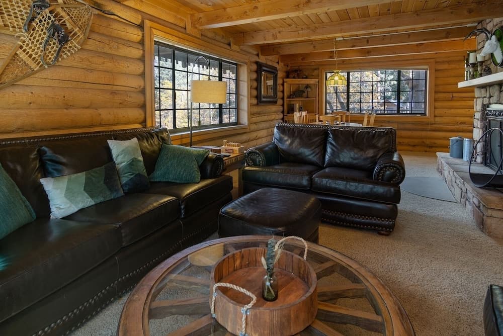 1887-woodland Log 3 Bedroom Home by Redawning