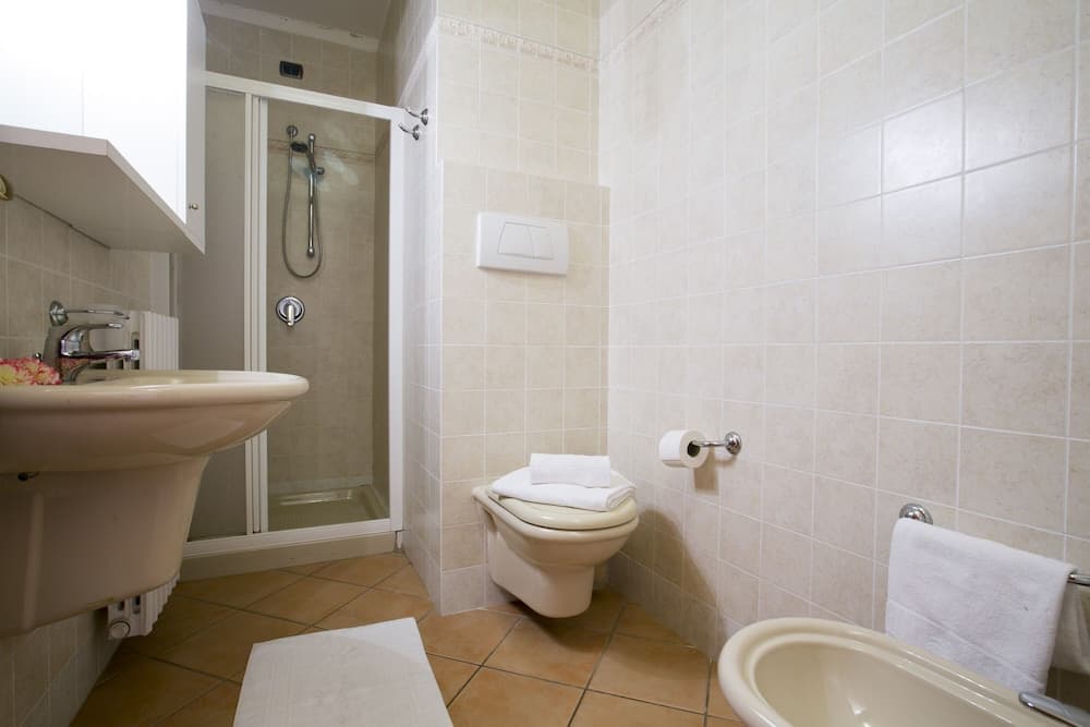 Porto Letizia Iris 3