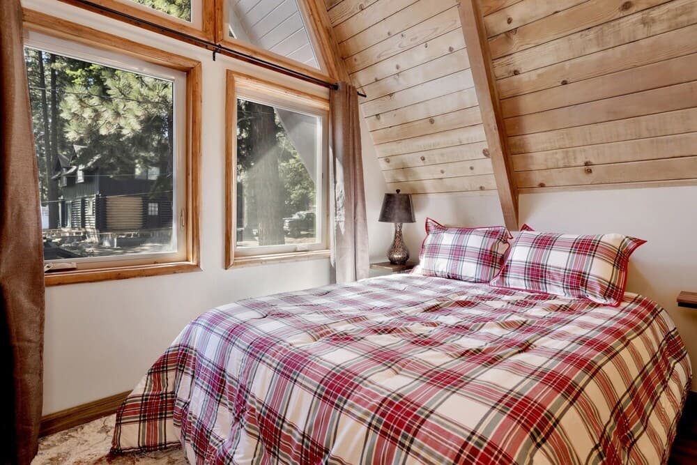 2152-big Bear Den 3 Bedroom Home by Redawning