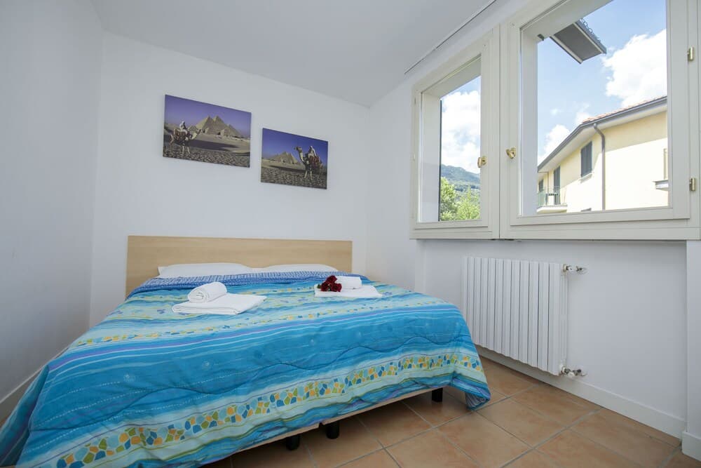 Porto Letizia Rosa 2