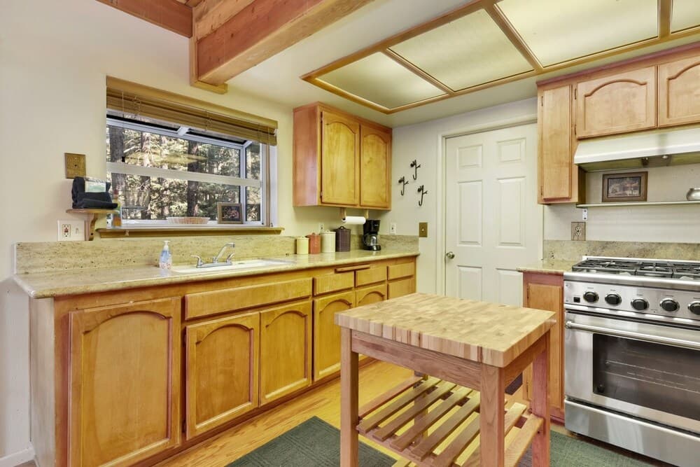 2060-tree Top Views 2 Bedroom Home by Redawning