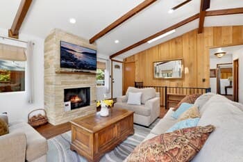 1914-sequoia Retreat 4 Bedroom Home by Redawning