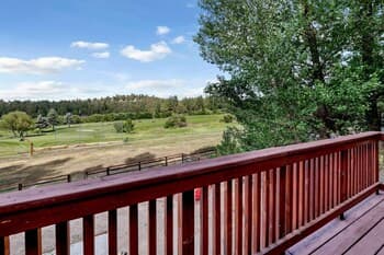 1976-bear Cabin 3 Bedroom Home by Redawning