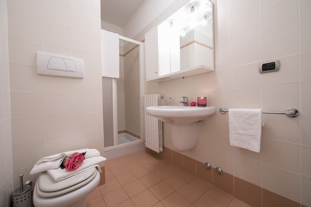 Porto Letizia Orchidea 4