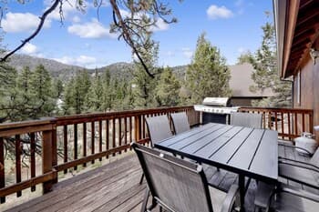 2128-lookout Lodge 3 Bedroom Home by Redawning