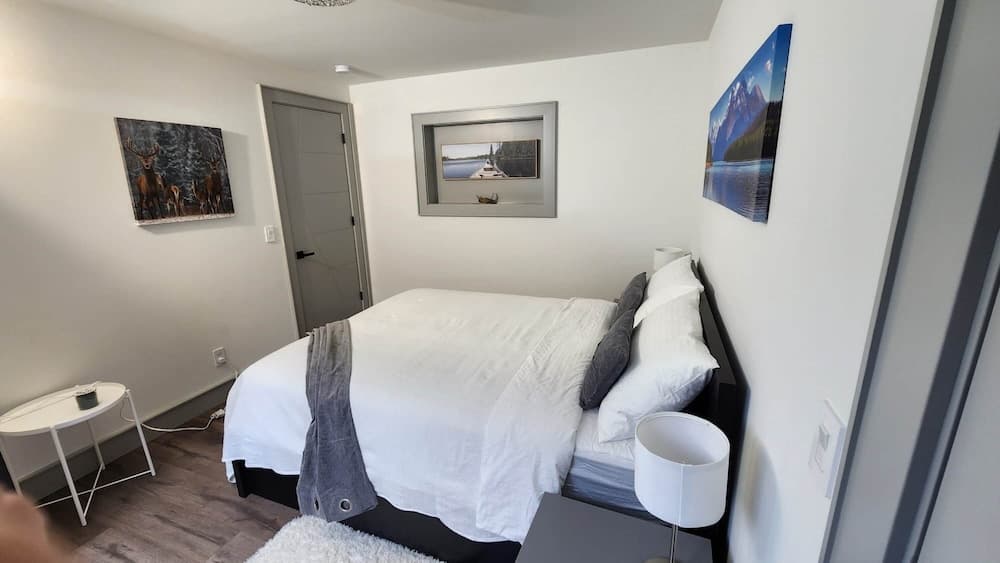 GLOBALSTAY. Paradise Marina Place