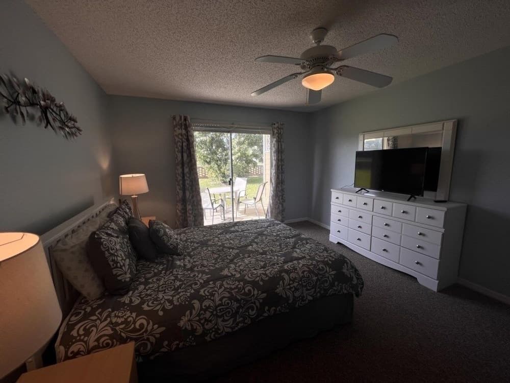 Magical Condo @ Sweetwater Club! 3 Bedroom Home by Redawning