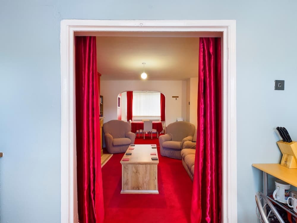 2BD City Centre Flat nr Anfield Stadium Liverpool