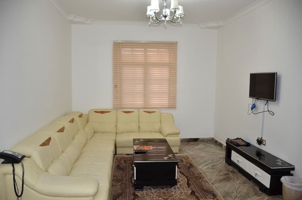 ROYAL SUITE HOTEL APARTMENTS