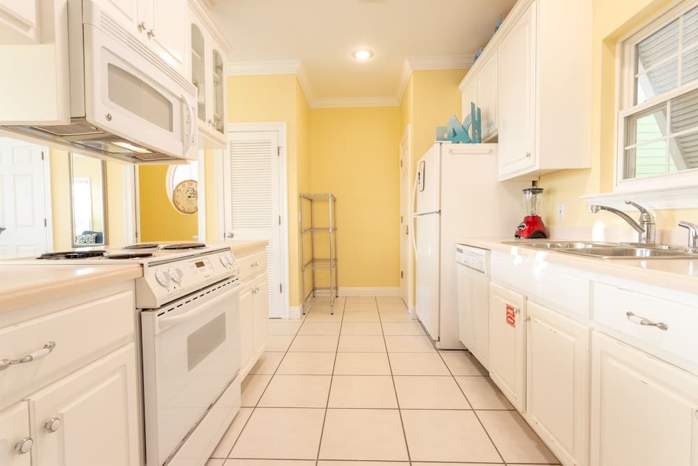 Across Street From Beach - Close to Pier Park - Sleeps 6!