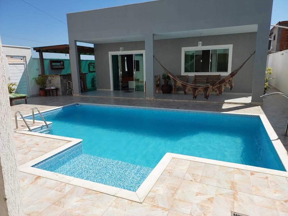 Casa com piscina churrasqueira Cabo Frio