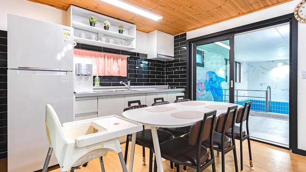 Haneulbit Private Pool Villa, Gyeongju