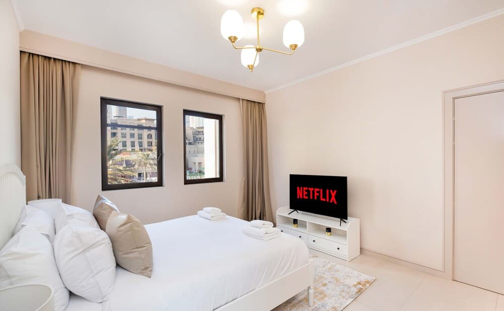 LUX The Zaafran Burj Khalifa View Suite