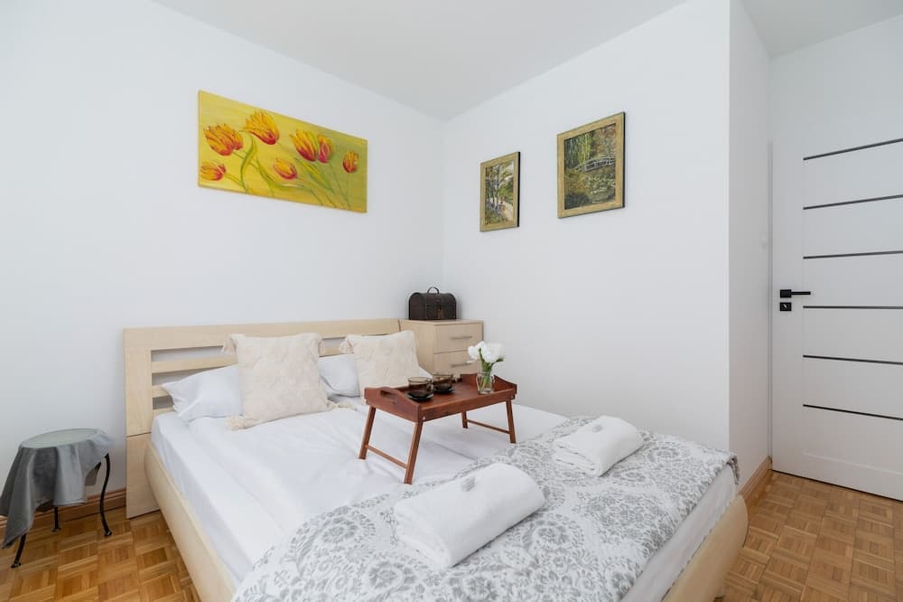 Apartment Ruczaj Cracow by Renters