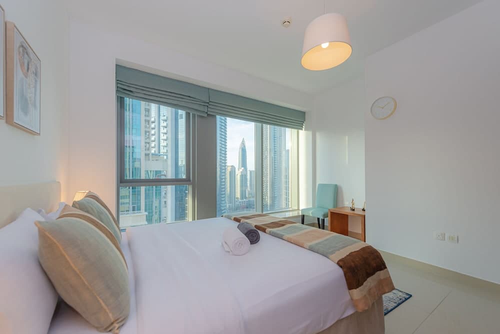 Marco Polo - 2 BR with Burj Khalifa View - 5 min to Dubai Mall