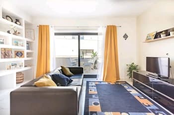 Stylish 3bed Penthouse Close to the Blue Grotto