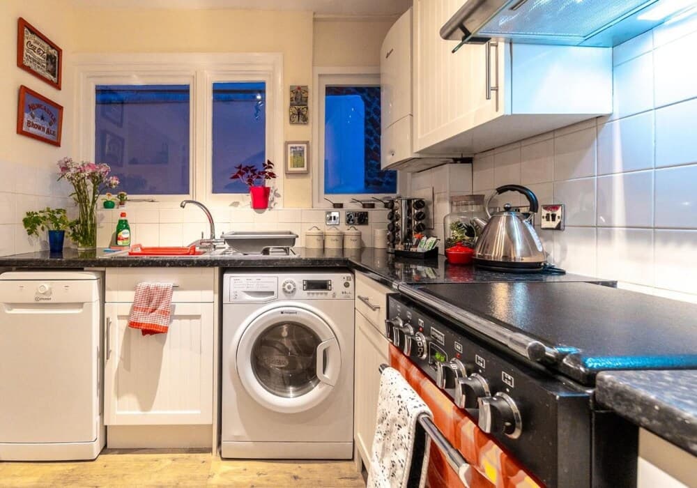 House On The Hill By My Getaways