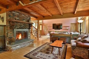Tanglewood Chalet: 4 Br/4 Ba Family Home In Killington, Perfect For Groups 4 Bedroom Home