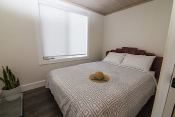 Luxury Loft Cottage In Manitou Beach