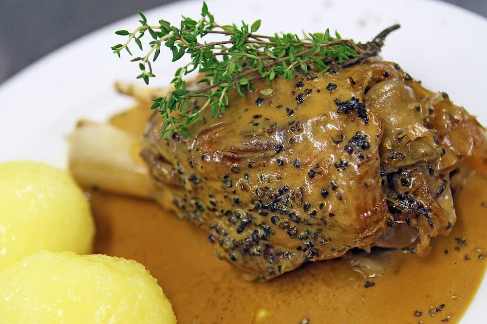 Brauhotel & Gasthof GROSCH