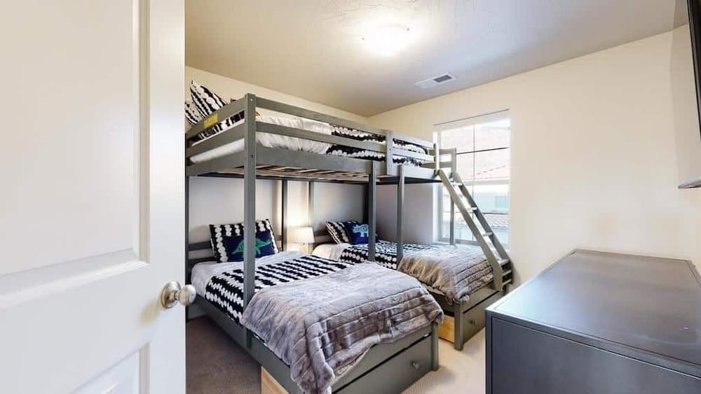 Blue Sky 3 Bedroom Townhouse